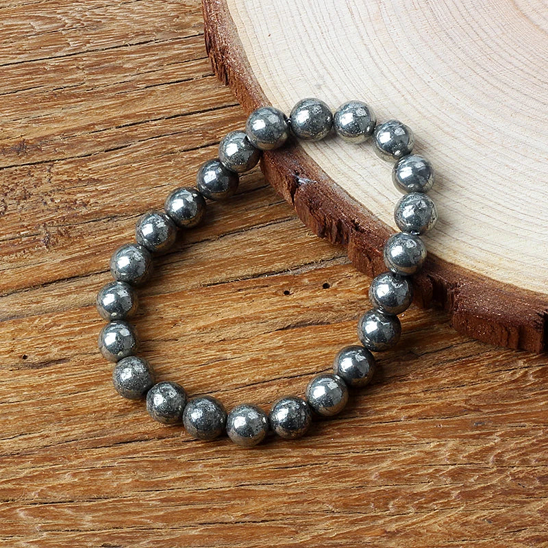 Protection bracelet in pyrite