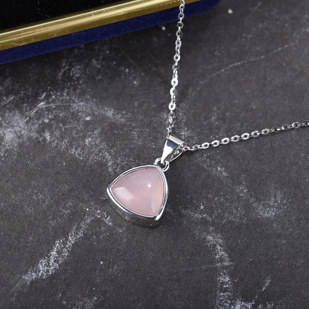 Rose quartz necklace - elegant and romantic