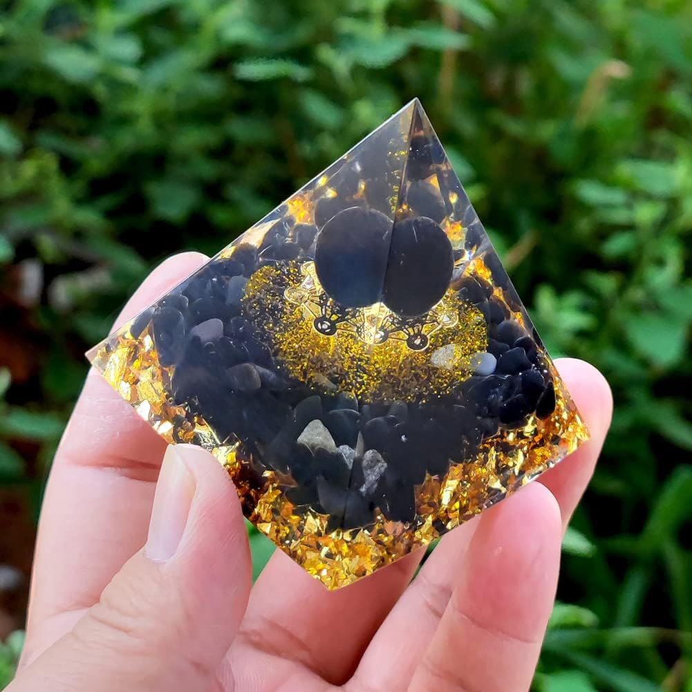 Orgonite Pyramid Sphere Onyx / Obsidian 