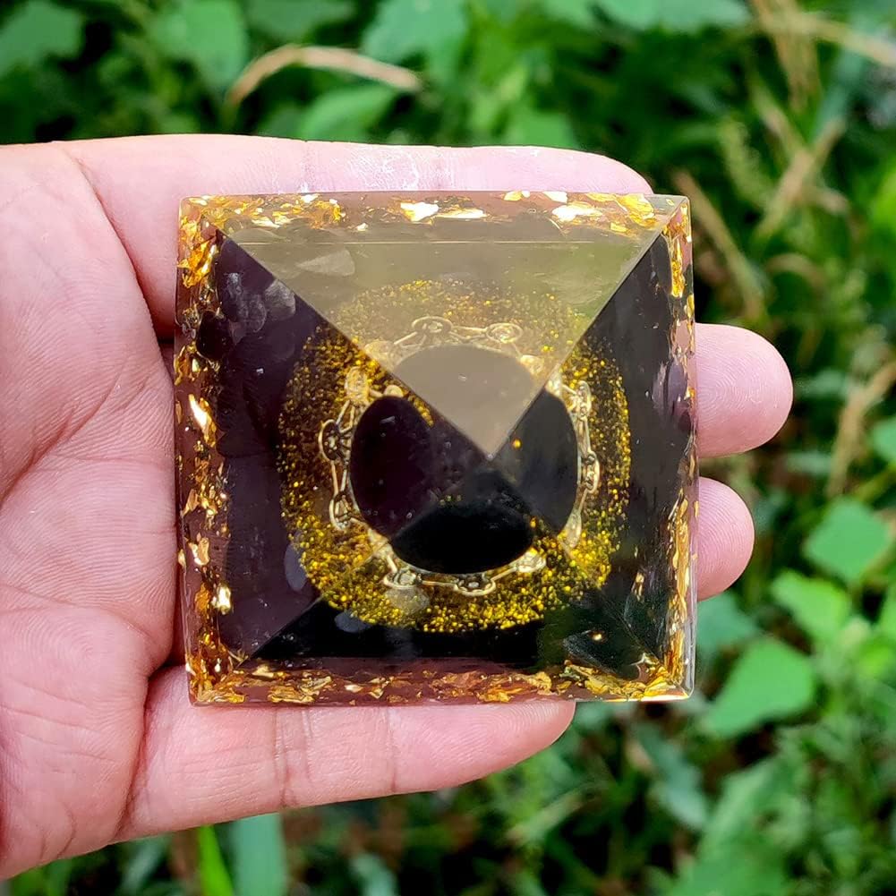 Orgonite Pyramid Sphere Onyx / Obsidian 
