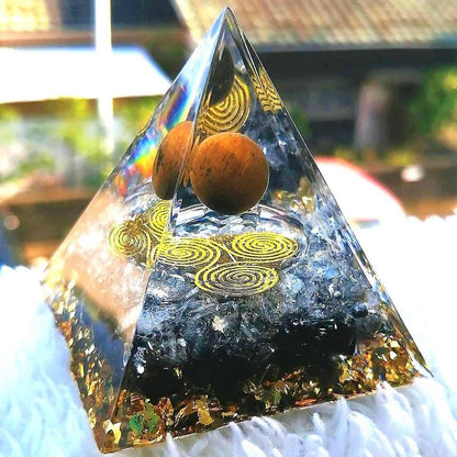 Orgonite Pyramid Jasper / Onyx 