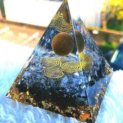 Orgonite Pyramid Jasper / Onyx 