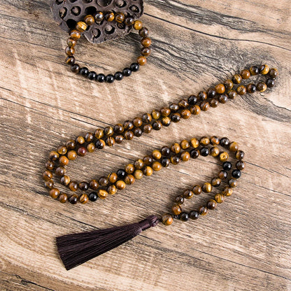 Energy necklace in tiger's eye and black onyx 