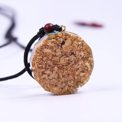 Protective pendant against waves 