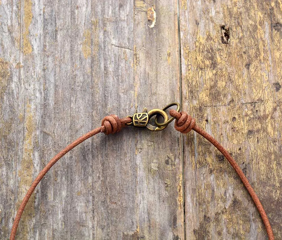 Vintage jewelry for a unique look 