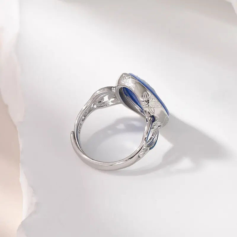 Cameo ring in natural stone and silver 