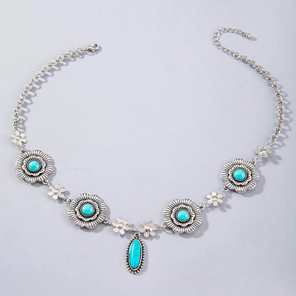 Retro alloy and pearl jewel 