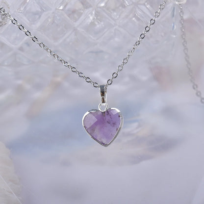 Silver jewelry with purple quartz 