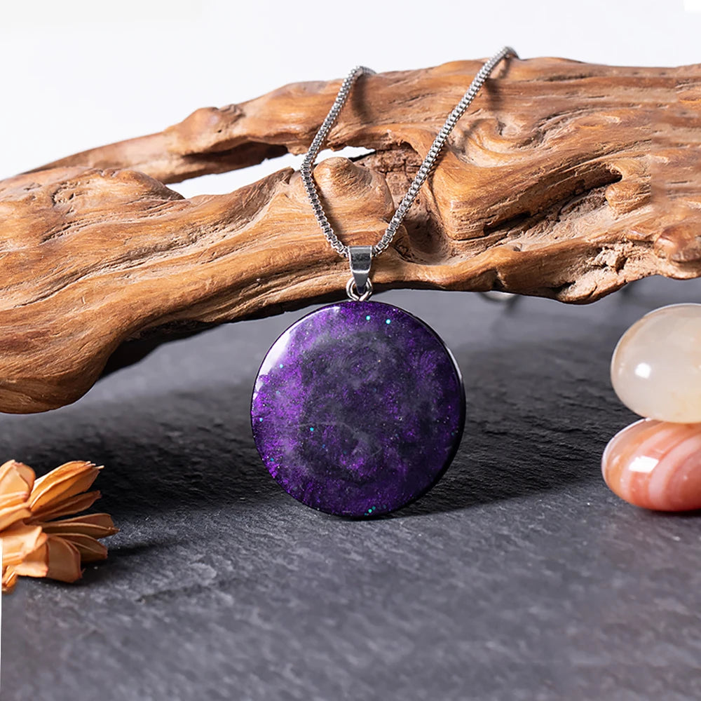 Balancing pendant for meditation 