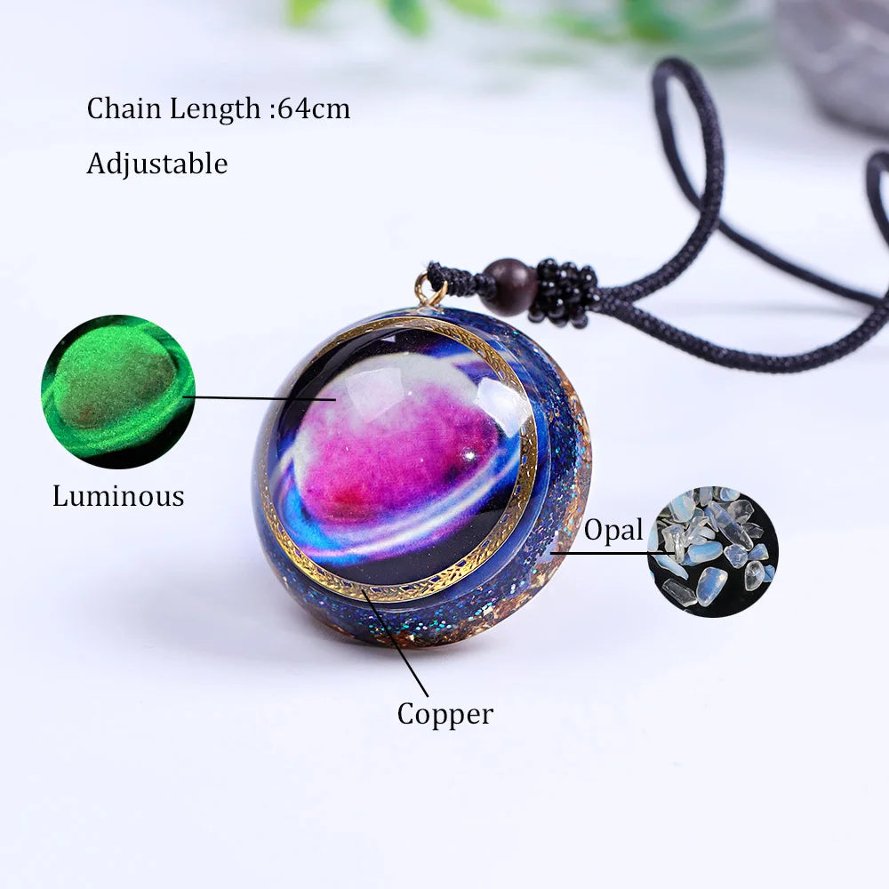 Vibratory pendant cosmos and energy 