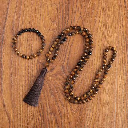 Energy necklace in tiger's eye and black onyx 