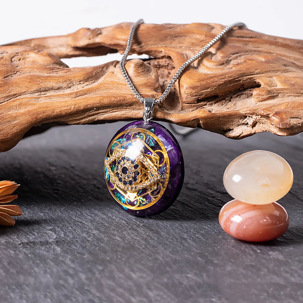 Balancing pendant for meditation 