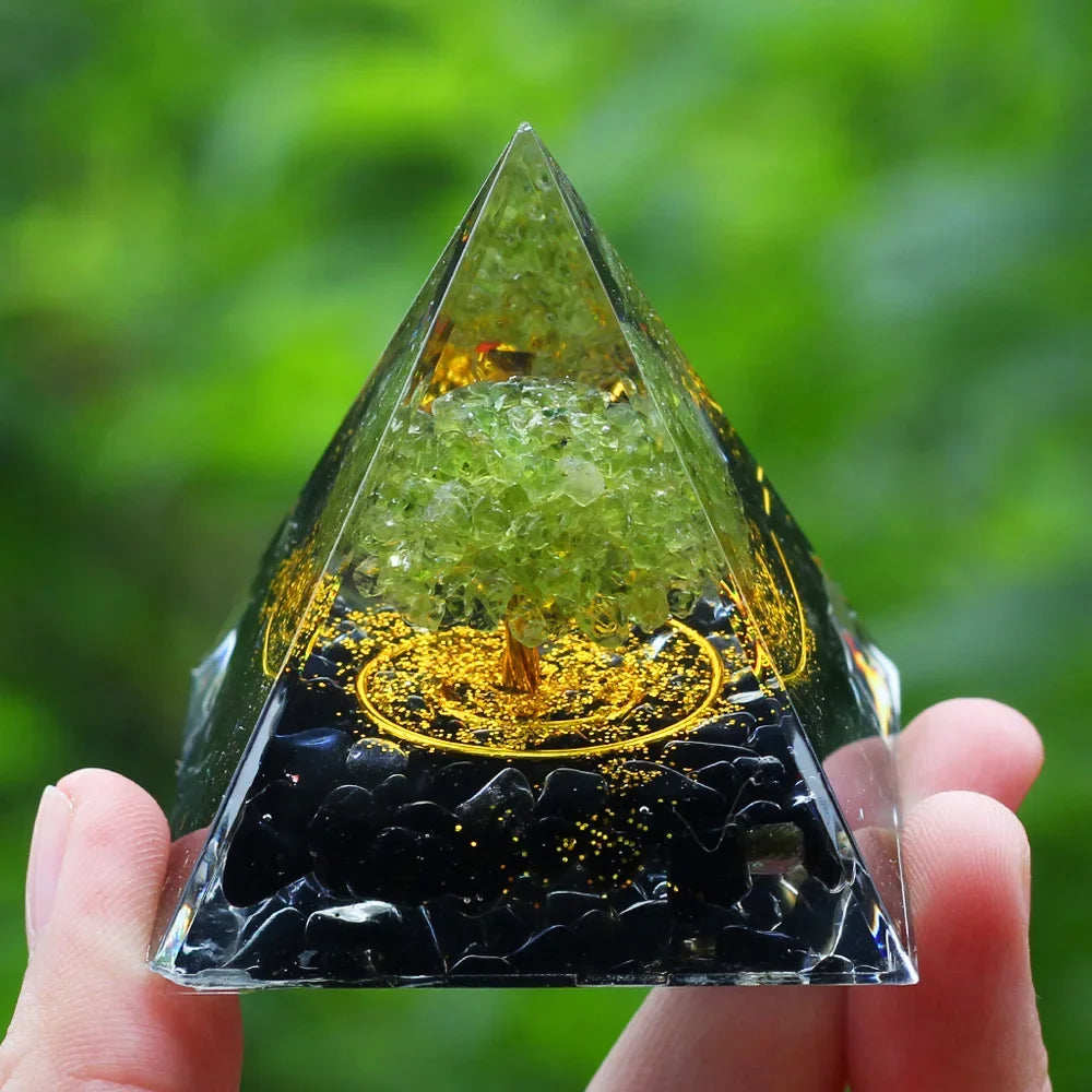 Orgonite Pyramid Obsidian & Peridot 