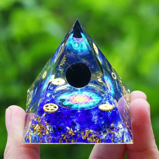Orgonite Pyramid Sphere Onyx / Metatron 